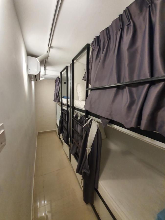 Oyo 90121 Summer House Bed & Cafe Kuala Lumpur Luaran gambar