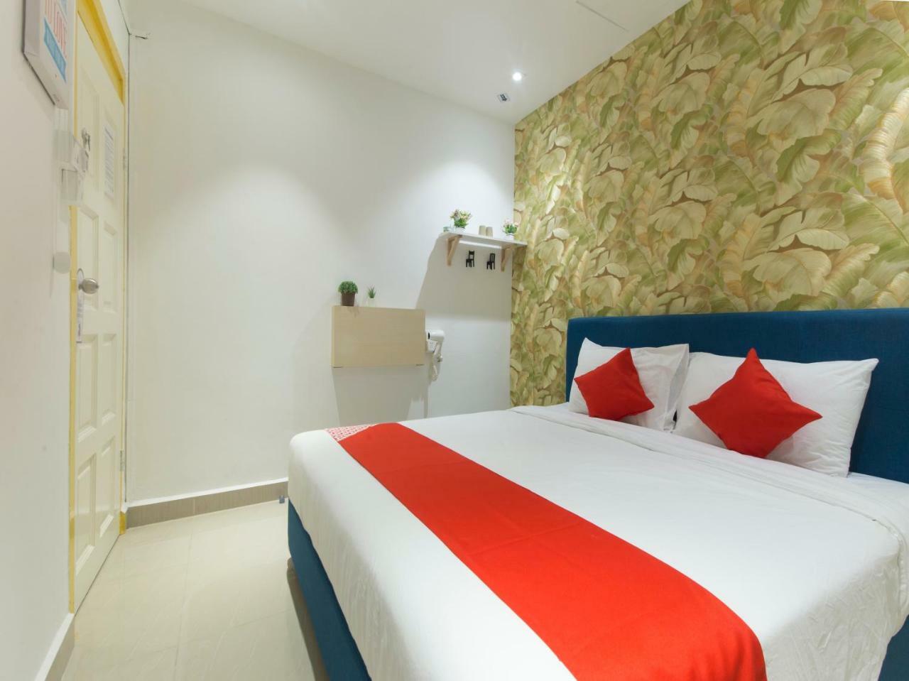 Oyo 90121 Summer House Bed & Cafe Kuala Lumpur Luaran gambar